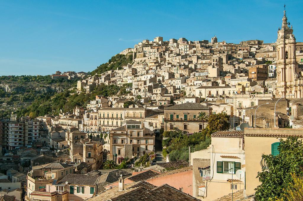 Vacanze Romantiche A モーディカ エクステリア 写真